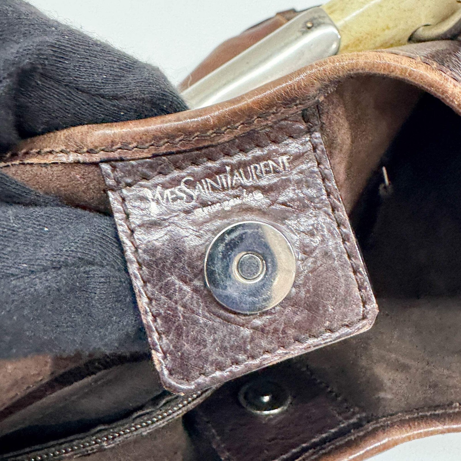 SAINT LAURENT Mombasa Brown Leather Shoulder Bag thumbnail 18