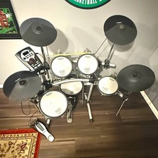 Roland TD-11 V-Drums Kit w PD-85 Dual Trigger Pads, Rack, Kick Pedal, MIDI