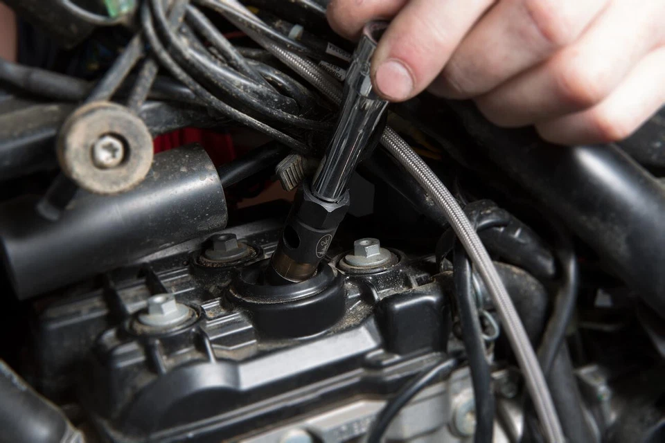 Motion Pro 18mm 11/16" Spark Plug Socket Tool Ultra Slim Skeleton Profile - Image 3 of 3