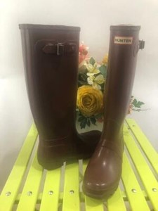 hunter rain boots brown