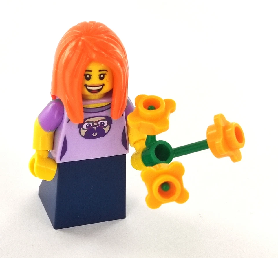 LEGO Minifigur Frau mit Hunde-T-Shirt, blauem Rock und Blumenstrauß, 852766, NEU - Bild 1 von 1