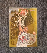 1996-97 NBA Hoops Rookie insert basketball card featuring Marcus Camby. rookie card picture