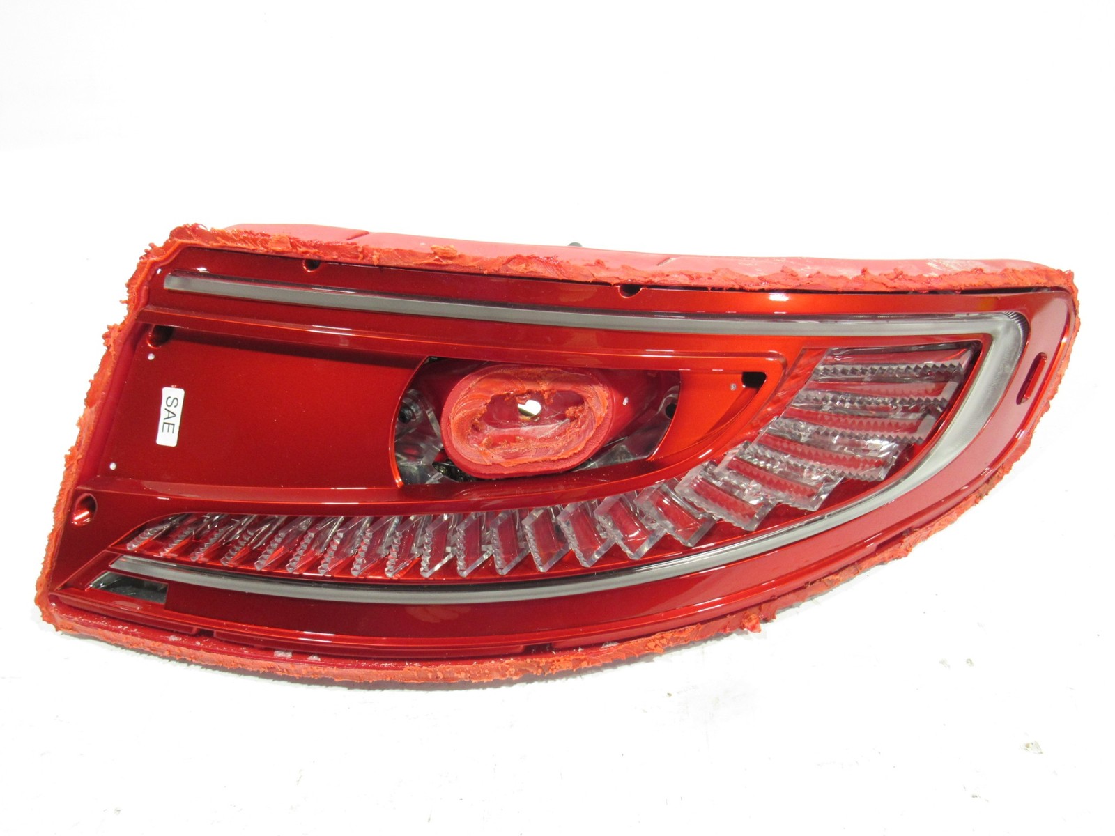 14-18 Aston Martin Vanquish 2014 Rear Right Taillight Tail Light Lamp LED Y2