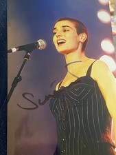 Sinead O Connor handsigniertes Autogrammfoto