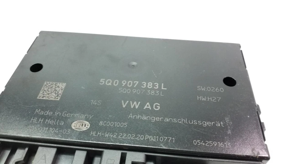 SKODA OCTAVIA 2017-2019 Towbar Control Unit 5Q0907383L - Image 4 of 4