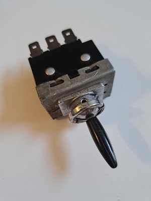 Lucas 31757A Switch 1960 Rover 2 Position 6 Terminal Date Code 5 of 1959