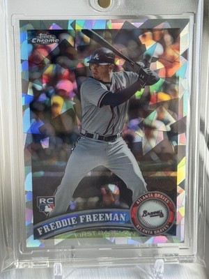 2011 Topps Chrome Freddie Freeman #173 Atomic Refractor /225 RC