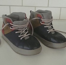 OshKosh B'gosh Colorblock Lace-Up Sneakers Faux Leather Black/Gray US 2M M