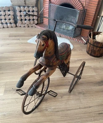 Ancien jouet Cheval tricycle en bois et fonte Antiquité - Photo 1/4