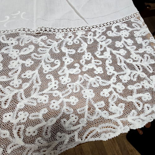 Antique Monogrammed Linen Bobbin Lace 96" x 62" White Bed Covering Tablecloth - Picture 5 of 18