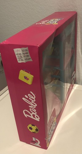 BARBIE TEAM STACIE BEDROOM PUPPY & DOLL PLAYSET *NEW* - Picture 3 of 6