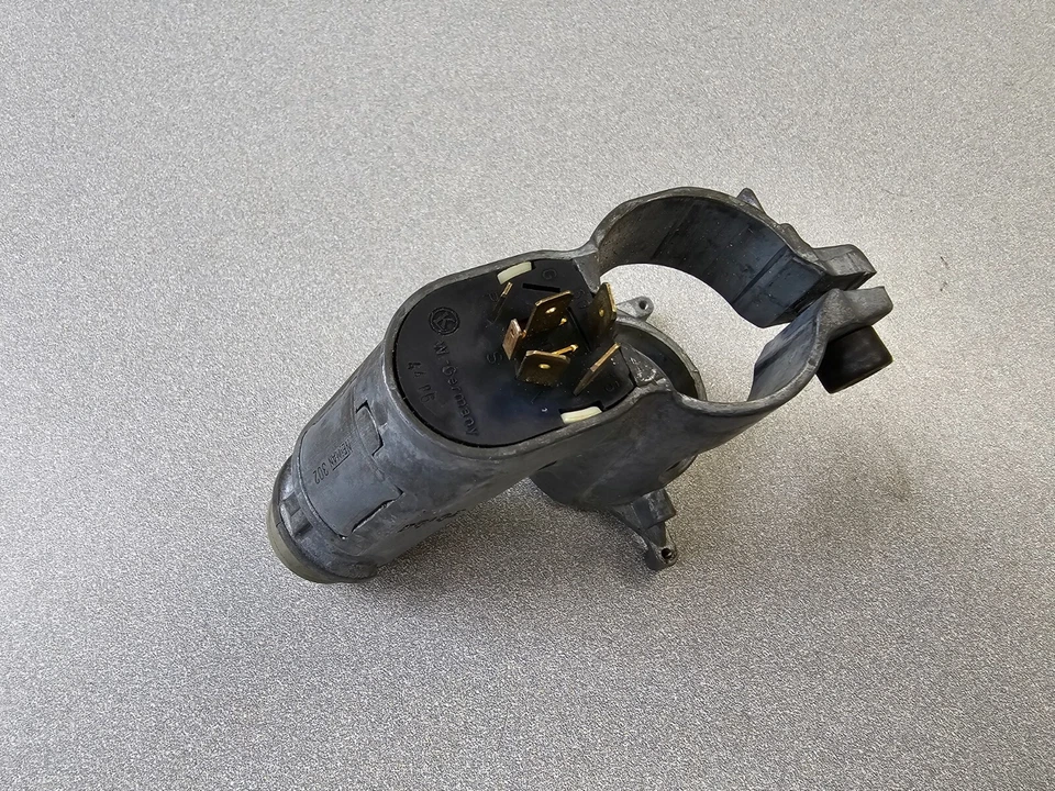 BONITO MONTAJE INTERRUPTOR ENCENDIDO COLUMNA DIRECCIÓN ORIGINAL PORSCHE 924S USADO 8/87 Foto 4 de 4