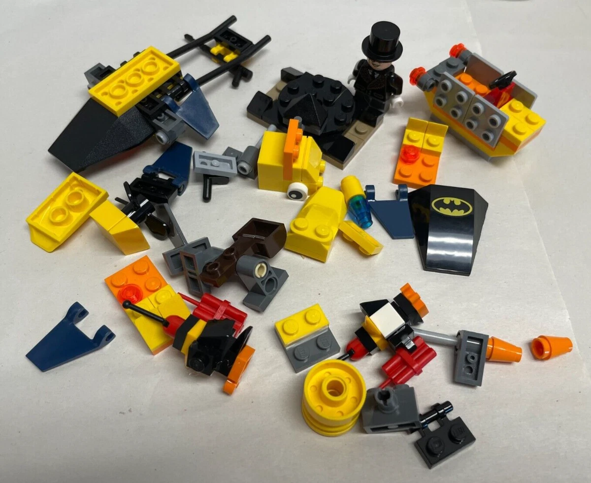 LEGO DC Comics Super Heroes 7610 Batman The Penguin Face Off