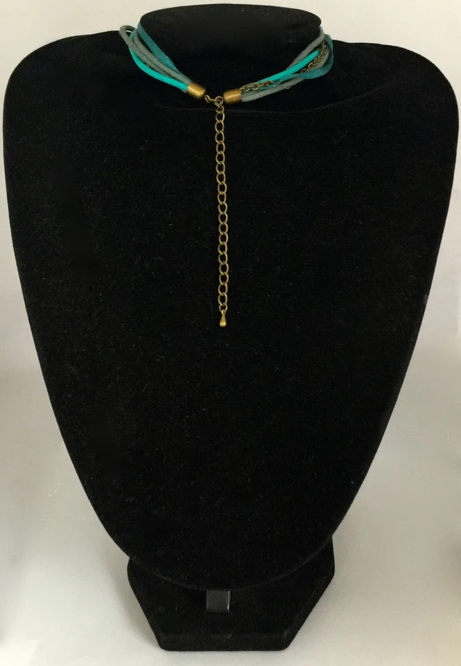 COLLIER MULTI RANG/ PENDENTIF ROND/ METAL/ CONTON TRESSE/SOIE/ LBMDJ/ANNEES 2000 - Photo 2/4