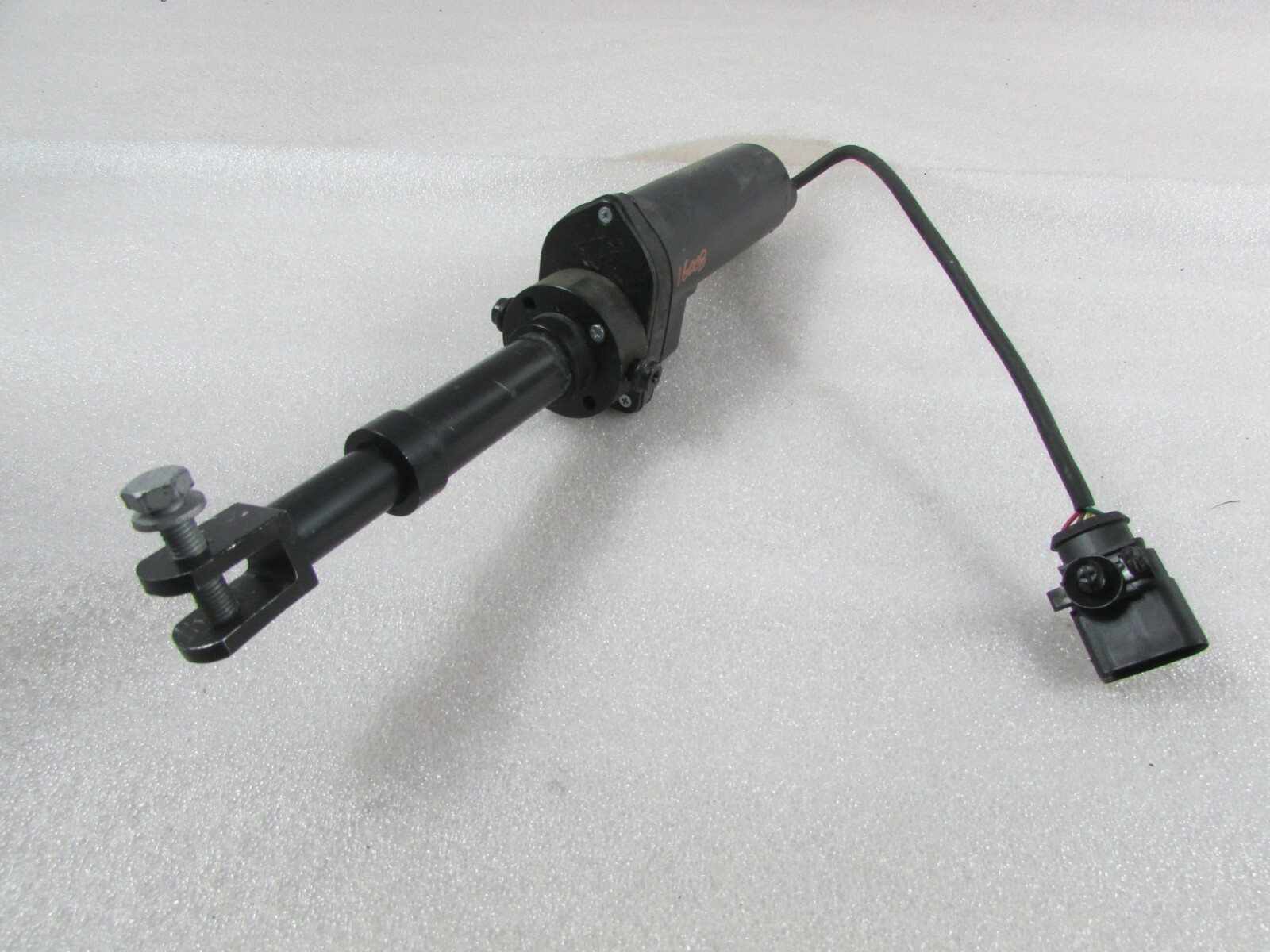 Lamborghini Aventador, Bat Wing Actuator / Motor, Used, P/N 470901127C