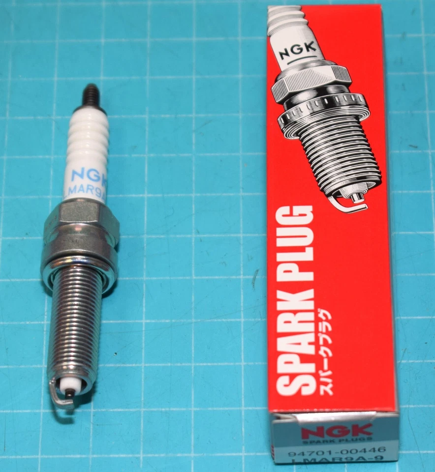 1 bougie NGK LMAR9A-9 d'origine YAMAHA MT09 TRACER 9 2021/2024 réf.94701-00446 - Photo 1/1