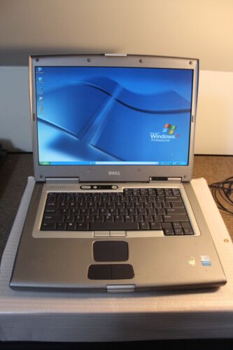 Dell D800 (1.60GHz/2GB/80GB/DVDRW) WXGA Win XP PRO- SERIAL & PARALLEL Ports - Picture 1 of 10