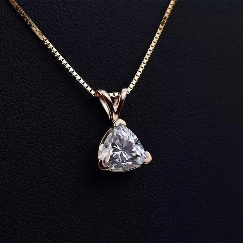 OFF WHITE 3 50 Ct. Ciondolo solitario con diamanti bianchi trilioni creati in laboratorio in argento 925