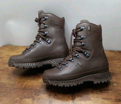 HAIX Goretex Cold Wet Weather Leather British Army Combat Boots