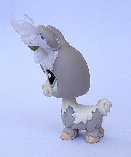 Littlest Pet Shop Pet Pairs: Prized Pets #1937 Llama - Picture 3 of 6