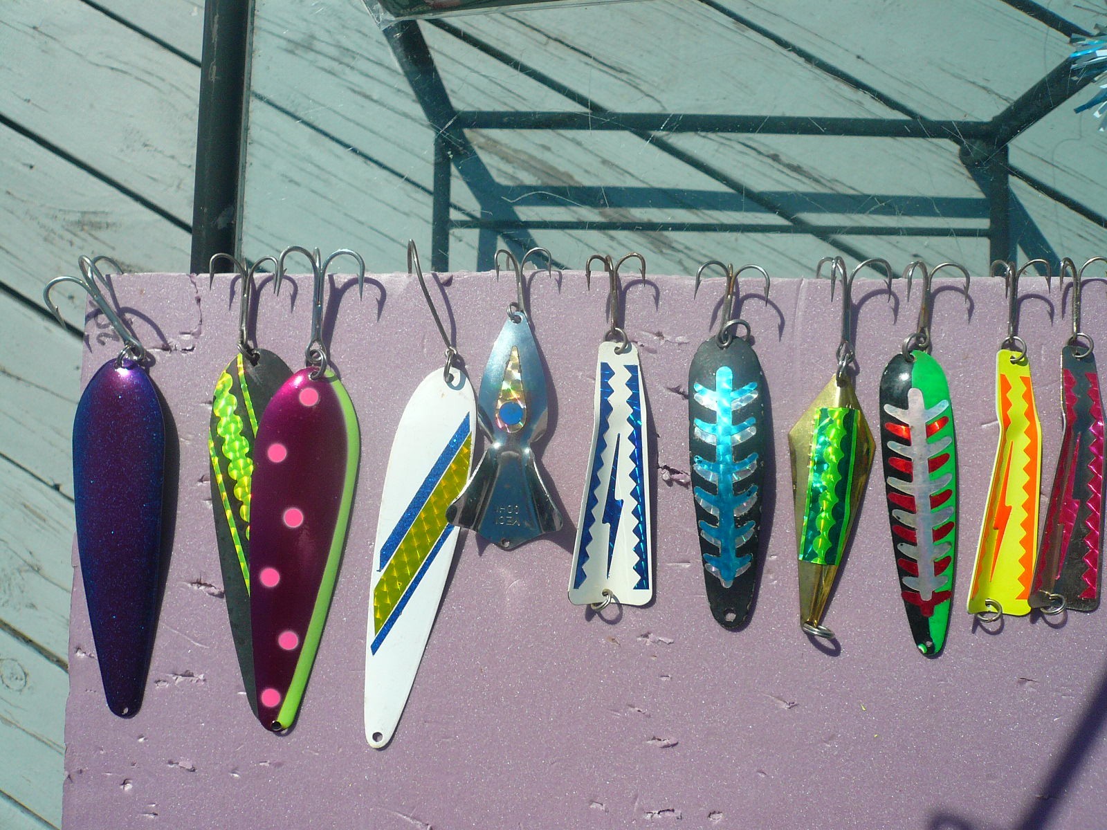 21 SALMON SPOONS,2 SIL STREAKS NIP GLOW IN DARK,UNUSUAL YECK COHO ,MONKEY PUKE - Image 5