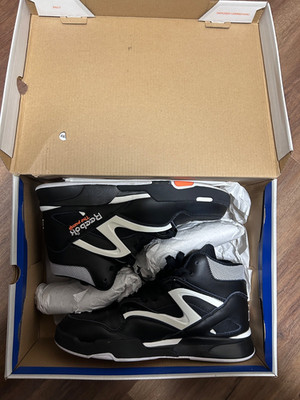 Vintage Reebok Pump Omni Zone II Black/White Mens Size 8.5 With Original Box