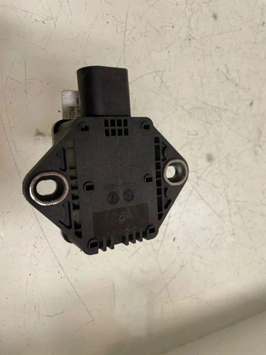 AUDI A4 Avant 8ED, B7 Beschleunigungssensor 8E0907637B 3.00 Diesel 33212354