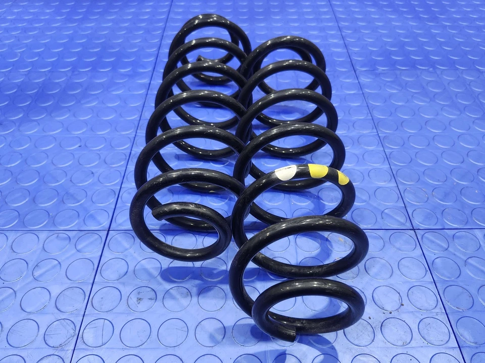 2005-2018 Volkswagen Jetta Sedan Rear Suspension Coil Springs OEM 1K0511115DF - Image 4 of 4