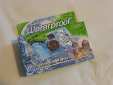 Fujifilm Disposable Quicksnap Waterproof 35mm Camera exp 7/25 compact Pool Water