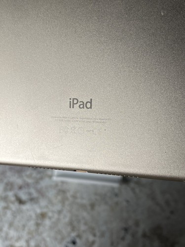 Apple iPad Mini 4, 16GB, Gold, A1550, FMI ON FOR PARTS IOS 9 - Afbeelding 8 van 11