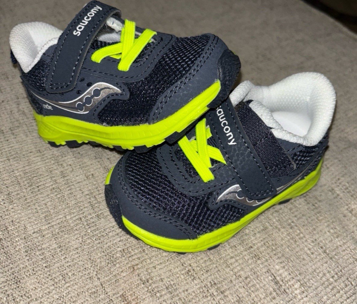 SAOLA SNEAKER SAUCONY RIDE JR.Colore: Navy & Citron Taglia: 4W