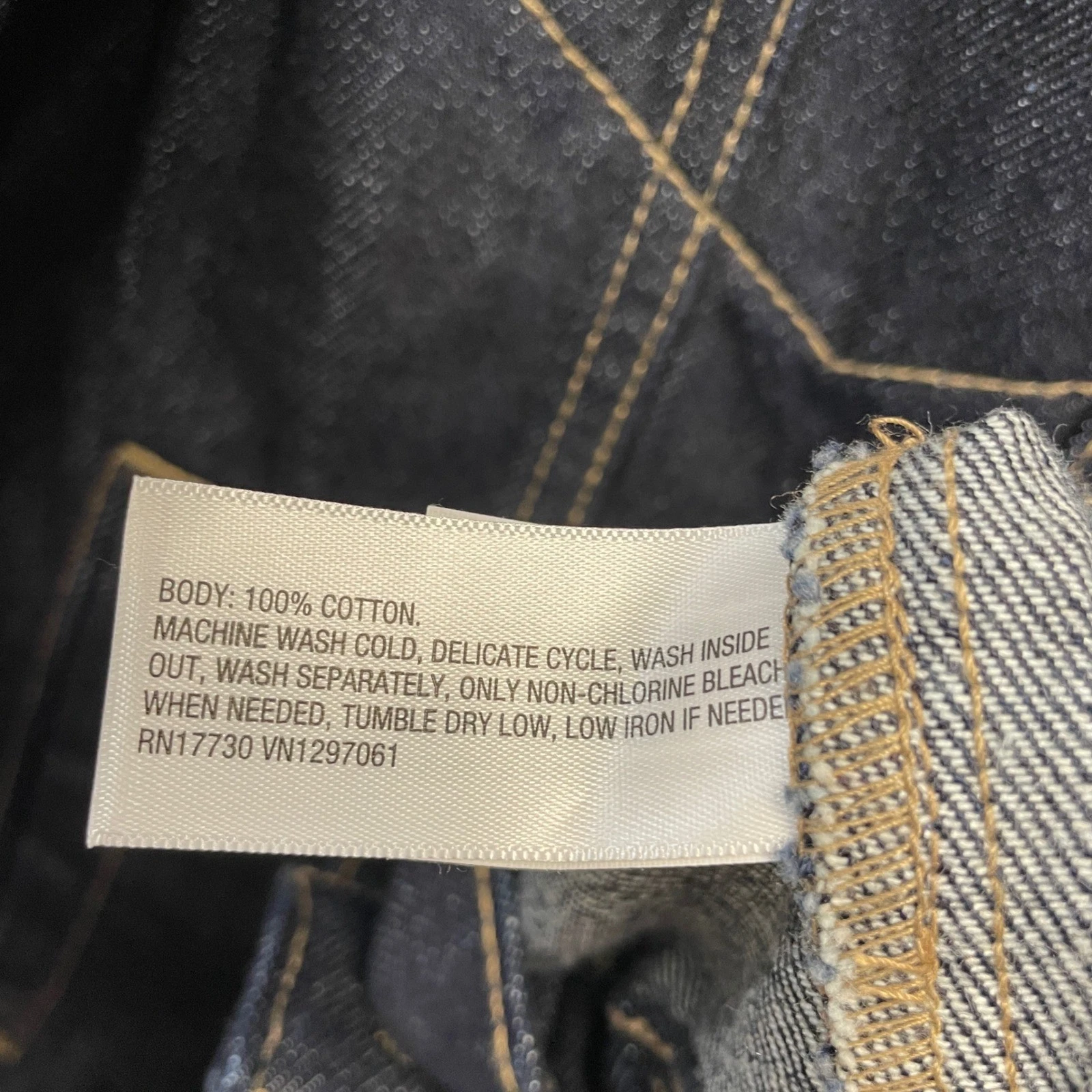 Goodfellow & Co Men's Dark Blue Cotton Denim Trucker Jacket Size Medium image 6