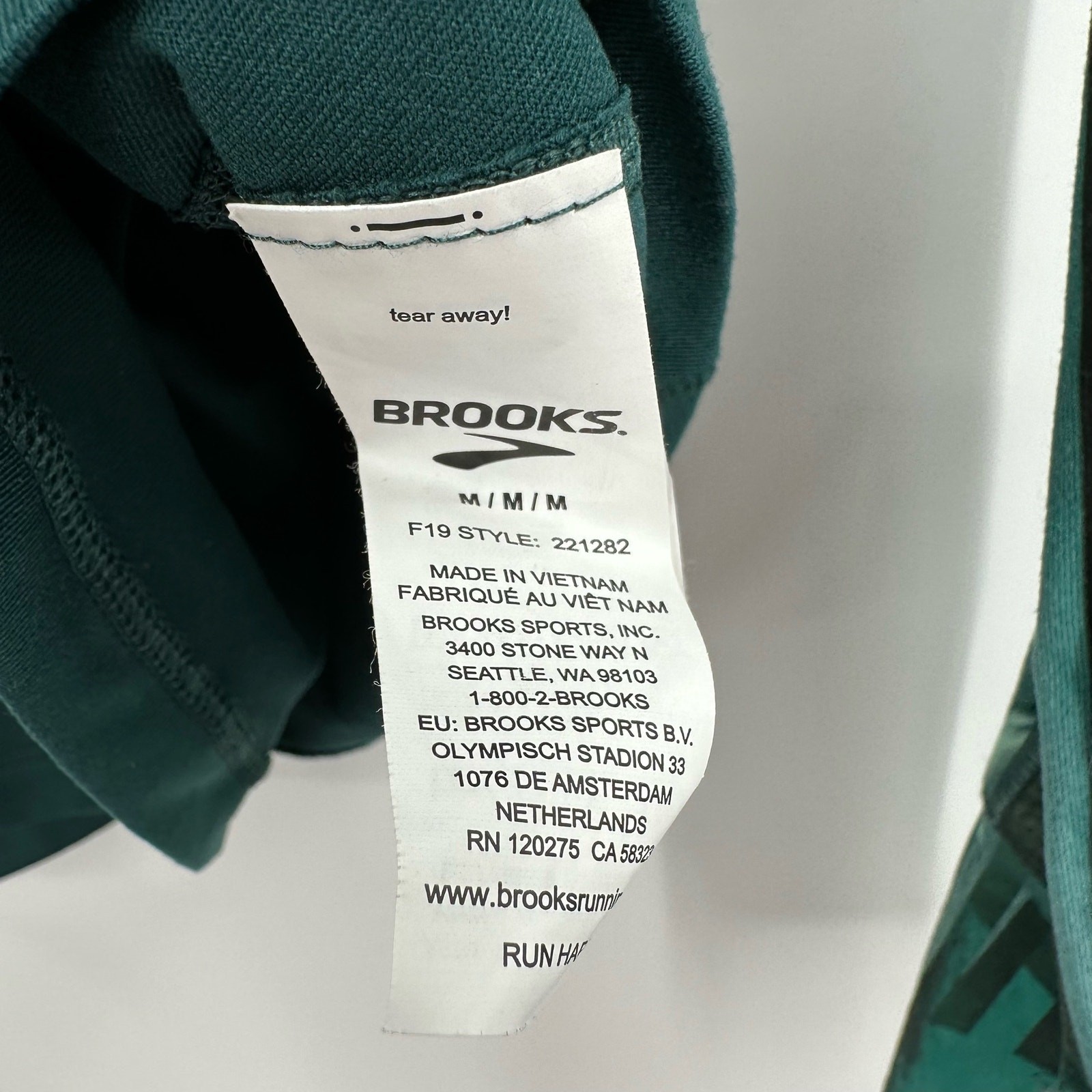 Brooks size medium quarter zip pullover sweatshir… - image 6