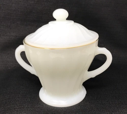 VTG ANCHOR HOCKING Fire-King White Milk Glass Double Handled Lidded Sugar Bowl