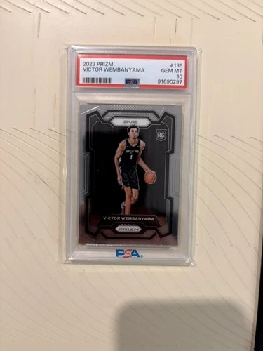 Panini 2023-24 Prizm Victor Wembanyama #136 Rookie Base PSA 10 Spurs