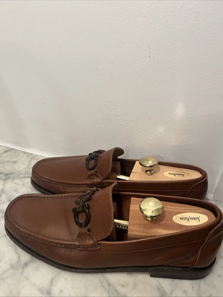 SALVATORE FERRAGAMO GANCINI MENS BROWN LEATHER HORSE BIT LOAFERS Sz 10 EE Wide - Image 2 of 4