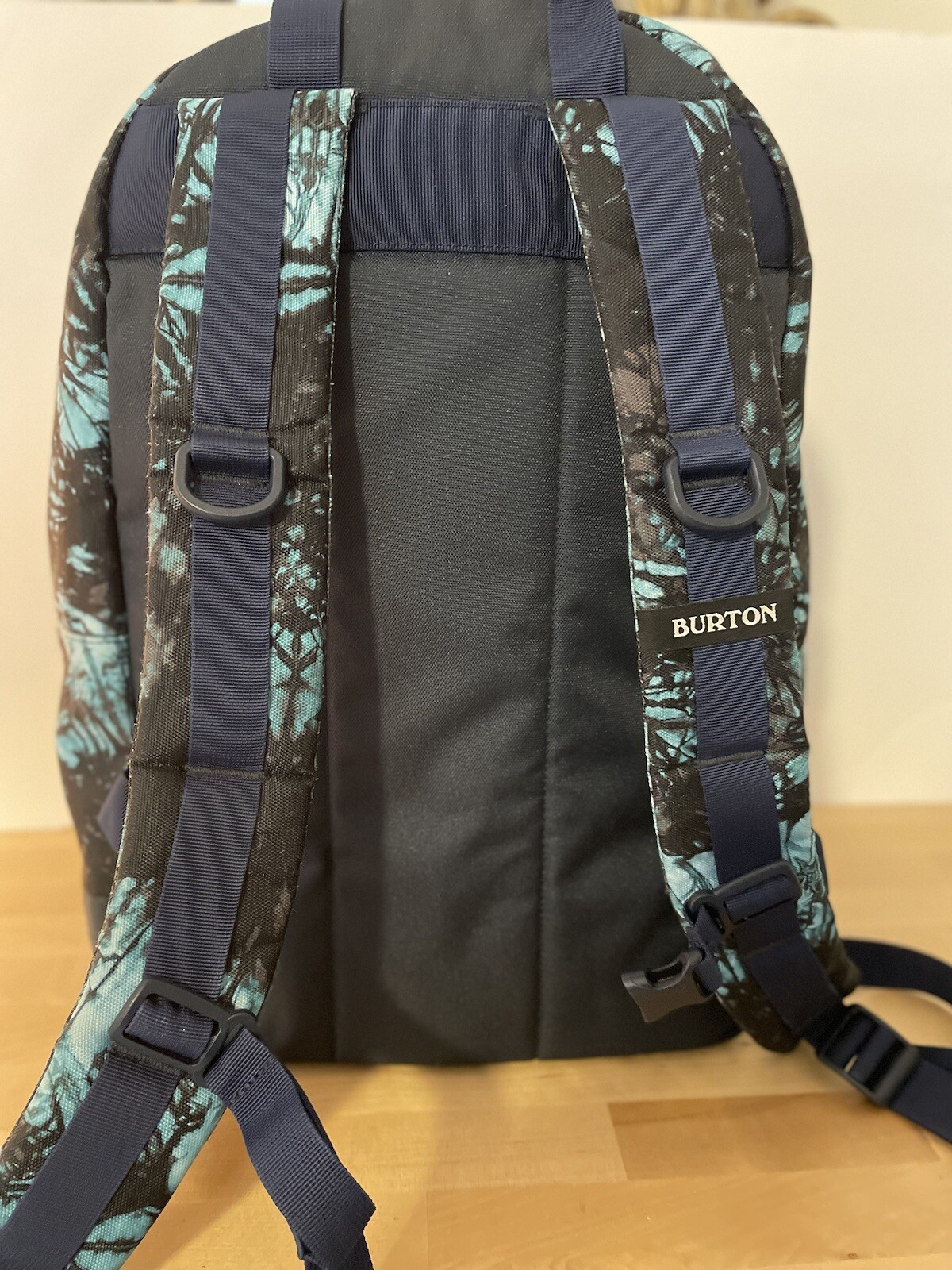 Burton Tie Dye Kettle 20L Backpack - image 4