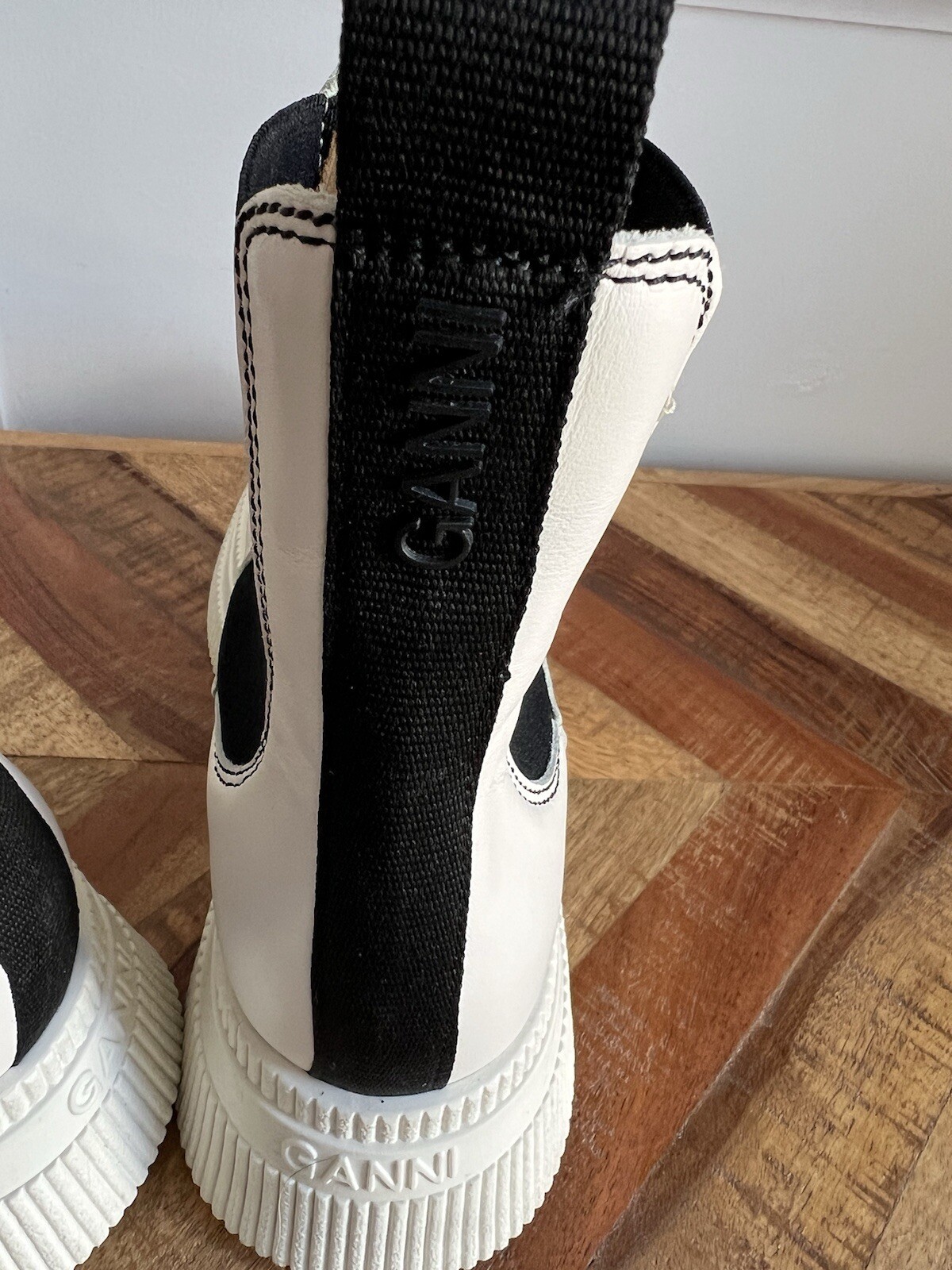 GANNI White Leather Chelsea Boots Platform Pull-On Elastic Panels Size EU 39 /~9 image 3