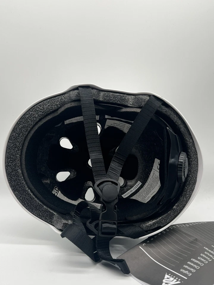 K2 Varsity Skatehelm Inline-Skate Helm Fahrradhelm  Gr48-54 S Neu - Bild 4 von 4