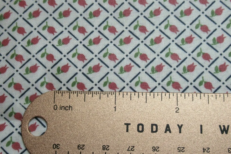 Concord Fabrics Poly Cotton FAT QUARTER Pink Tulip Flowers White Diamonds - Image 3 of 4