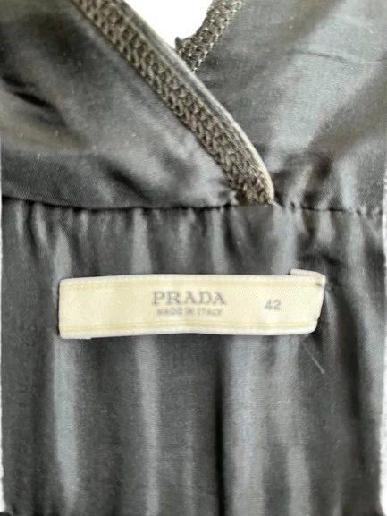 Camiseta sin mangas para mujer PRADA de cuero negra talla 42 Foto 2 de 4