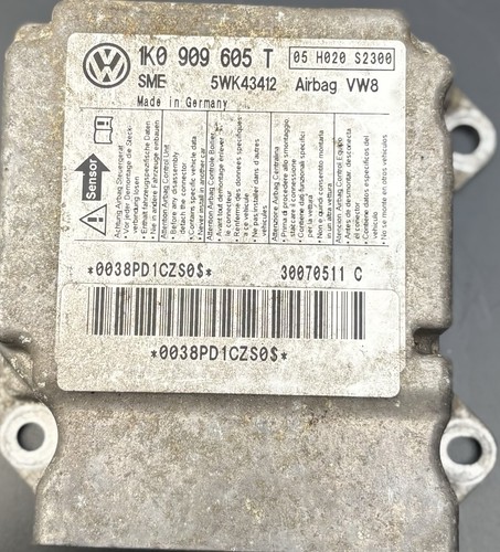 VW Golf 5 Airbagsteuergerät 1K0 909 605 T