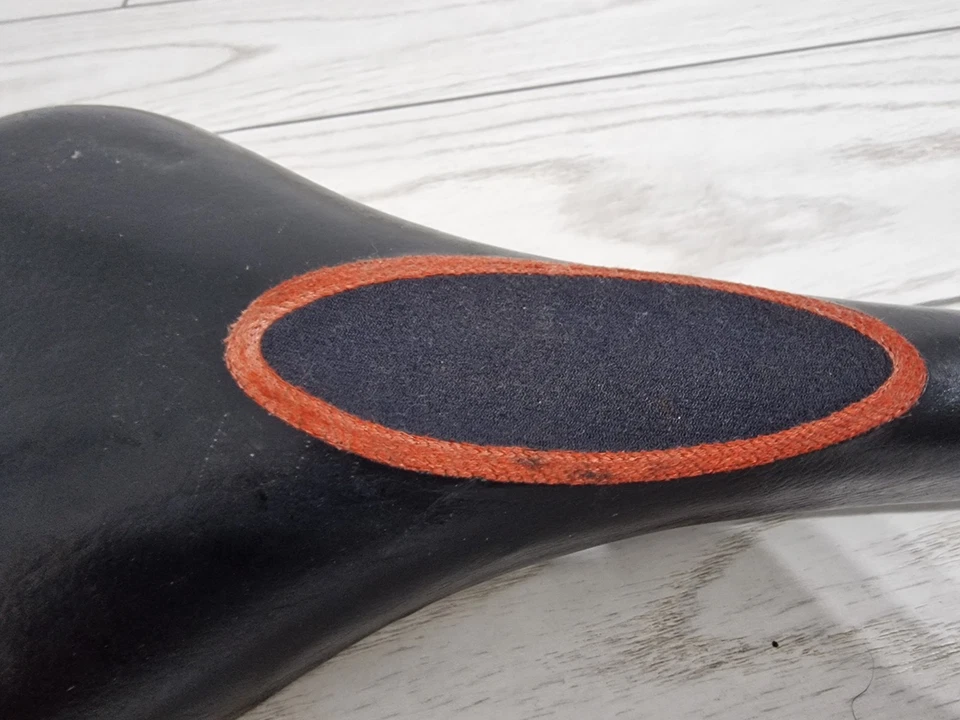 Sillín de bicicleta de carretera Selle Italia Nitrox de colección cuero negro y gel asiento de bicicleta Foto 3 de 4