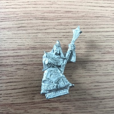 1985 Chaos Sorcerer 0209 17 CH5 Marktnad Beastspawn Citadel Warhammer Mage Magus