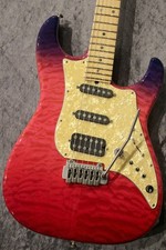 James Tyler Usa Studio Elite Quilted Maple Top/Mamuyo Back Jimburst *Mq234