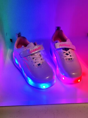 New Jiandian Girls White & Pink USB Recharging LED Roller Skates Shoes  So Cool 