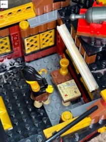 LEGO Pirates Brickbeard's Bounty 6243 In 2009 Used Retired Complete