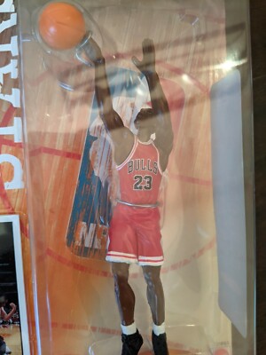 MICHAEL JORDAN MATTEL '98-99 NBA SUPER STARS CHICAGO BULLS RED