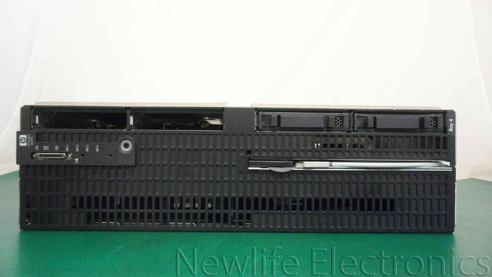 HP AH232A Integrity BL870c Base Server Blade (No CPU's, RAM, Drives) - Image 2 of 4