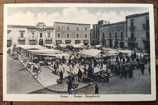 TRANI PRIMI 900  MERAVIGLIOSA ANIMAZIONE AL MERCATO DI PIAZZA LONGOBARDI-66468